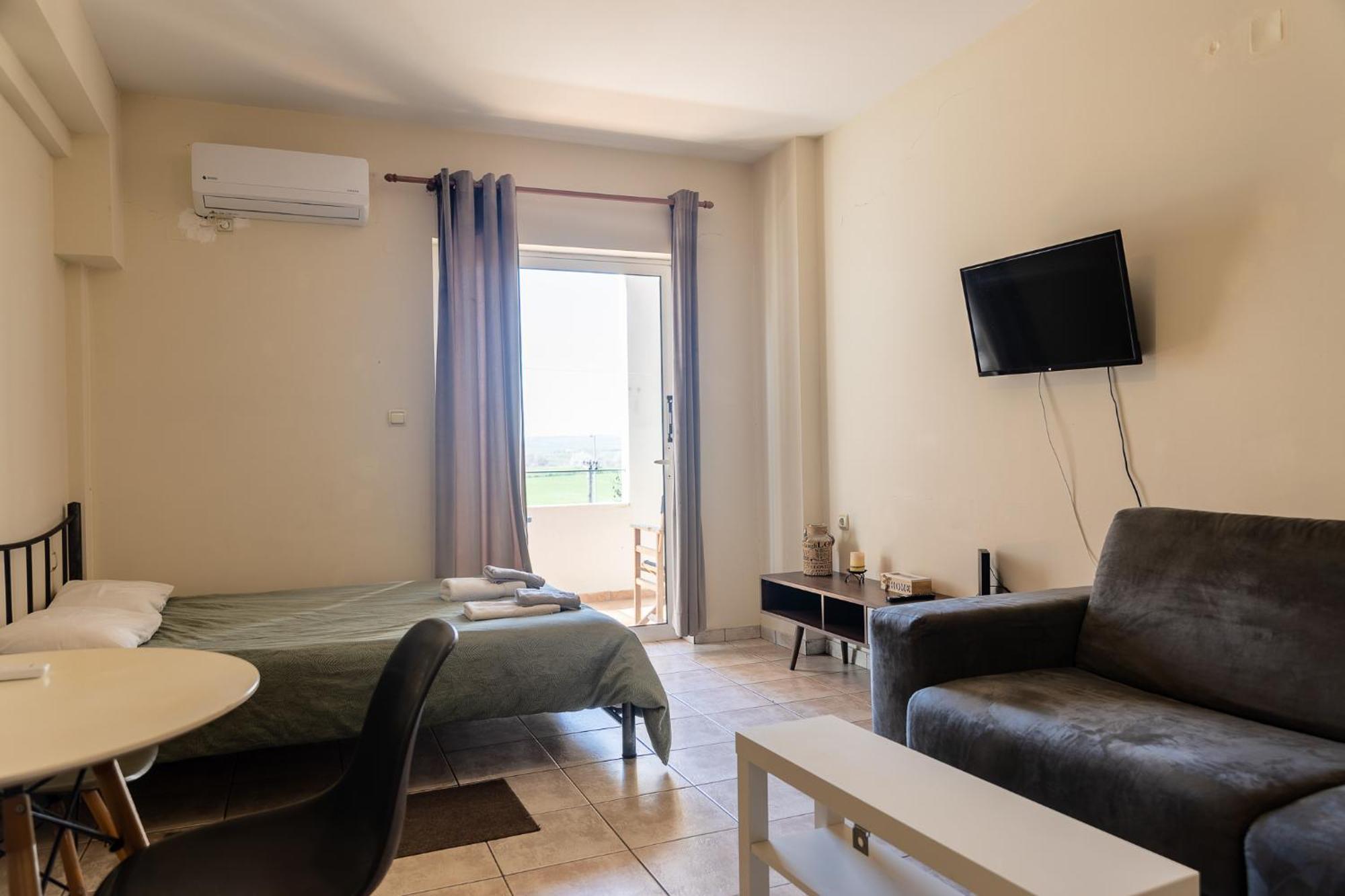 Elia Mini Suites 7 Lárissa Exterior foto